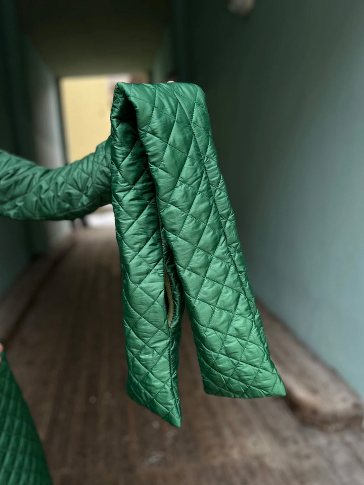 Dianas Vintage Skjerf Skjerf av vattert restestoff - quilt grønn