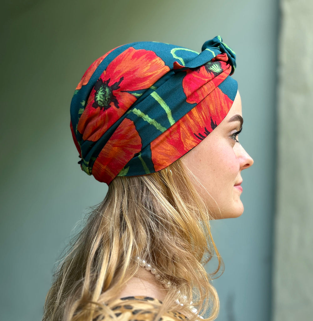 Dianas Vintage turban Turban av restestoff - Poppy green