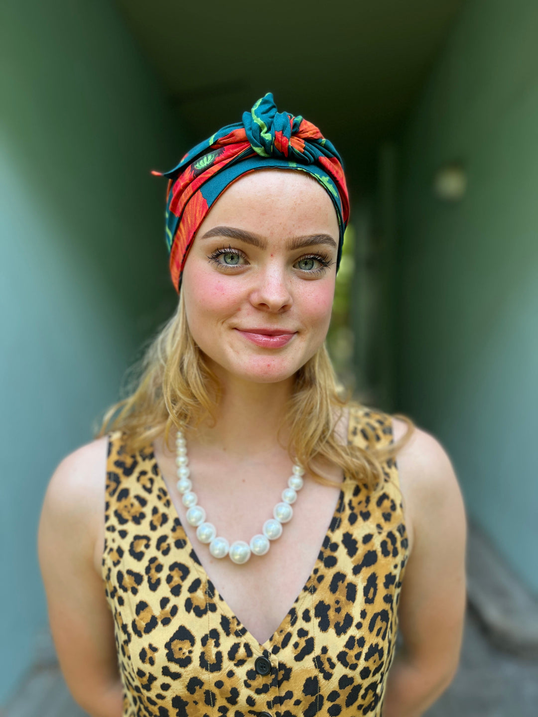 Dianas Vintage turban Turban av restestoff - Poppy green