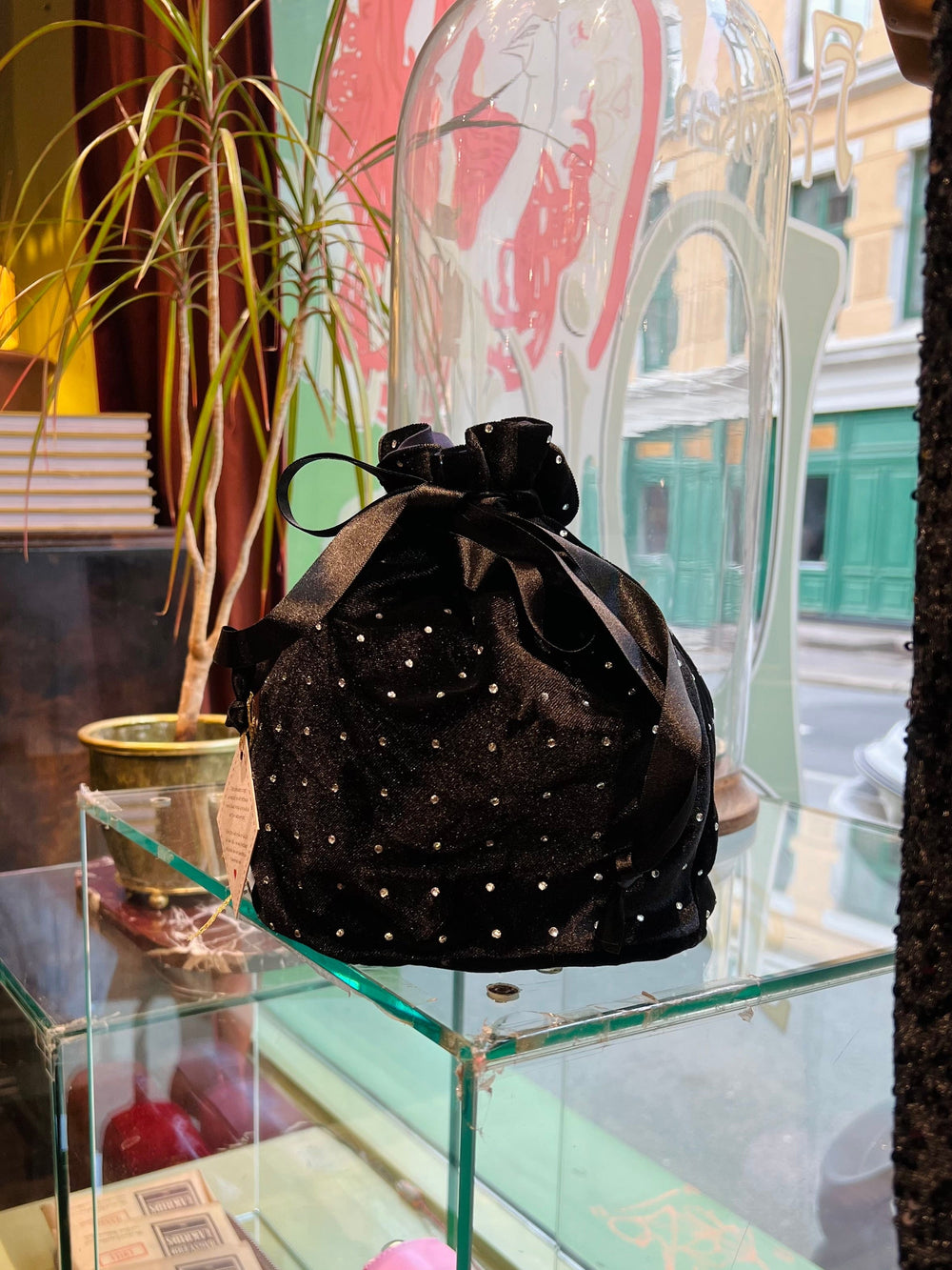 Dianas Vintage vesker Poseveske av restestoff - svart velour med strass