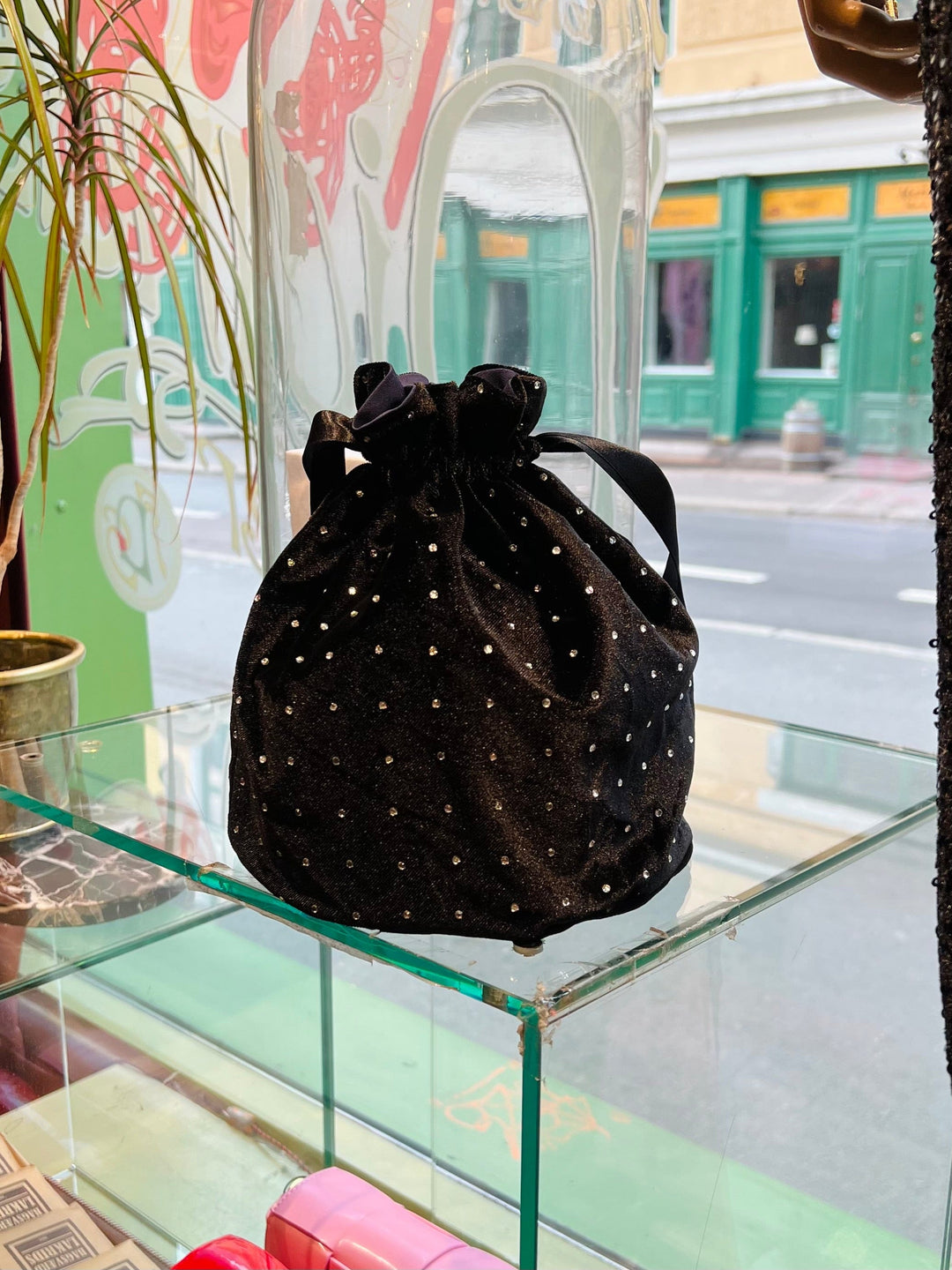 Dianas Vintage vesker Poseveske av restestoff - svart velour med strass