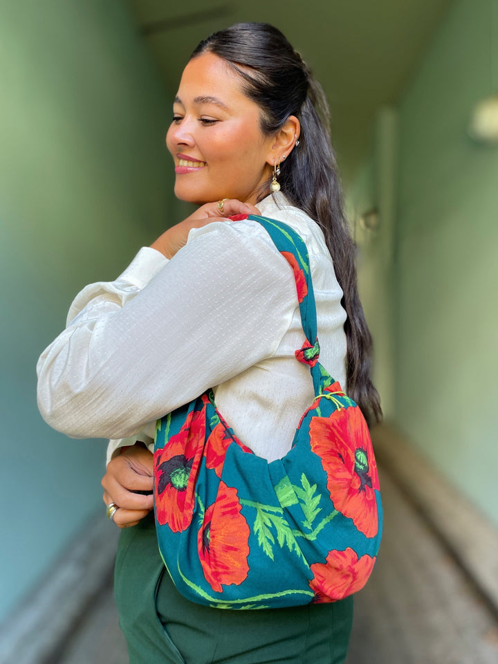 Dianas Vintage vesker Veske av restestoff - Poppy green
