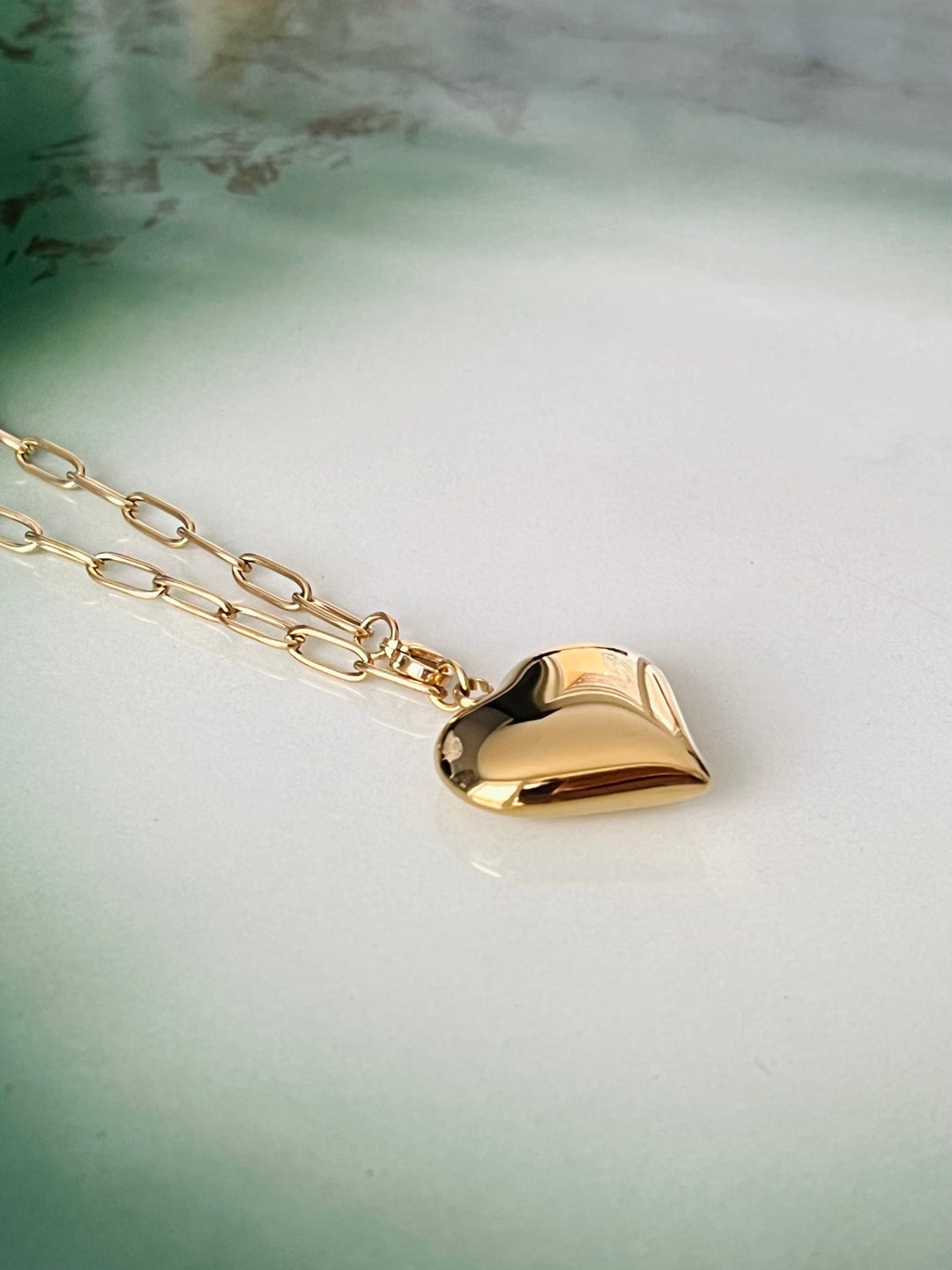 Frøken Dianas salonger halskjeder Halskjede Dangling heart