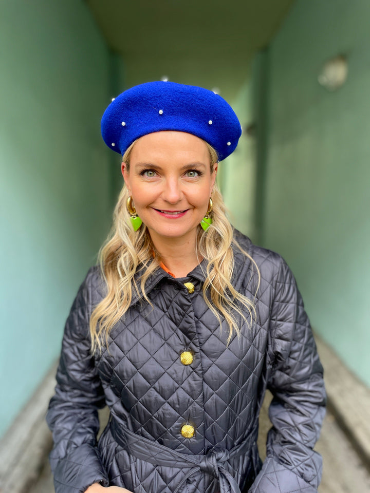 Frøken Dianas salonger Luer Alpelue med perler - blue