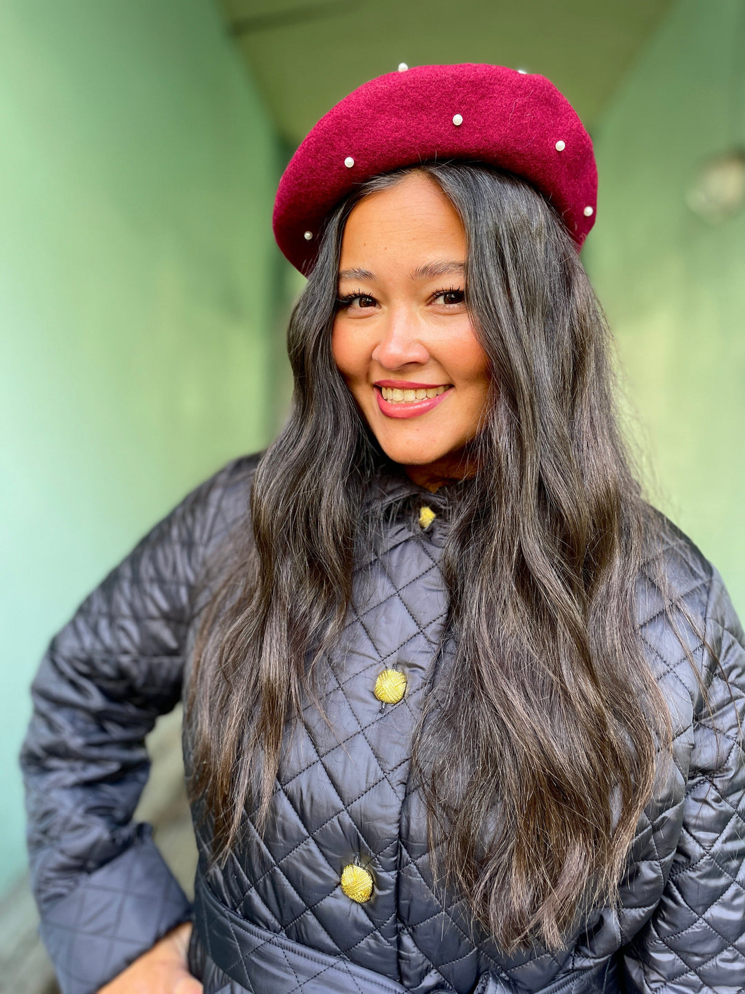 Frøken Dianas salonger Luer Alpelue med perler - burgundy