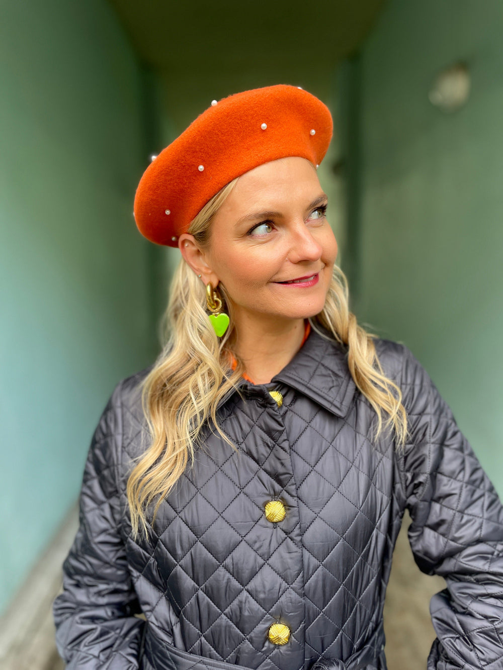 Frøken Dianas salonger Luer Alpelue med perler - orange