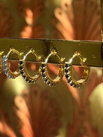 Last inn bildet i Galleri-visningsprogrammet, Frøken Dianas salonger øredobber Large hoop - sapphire
