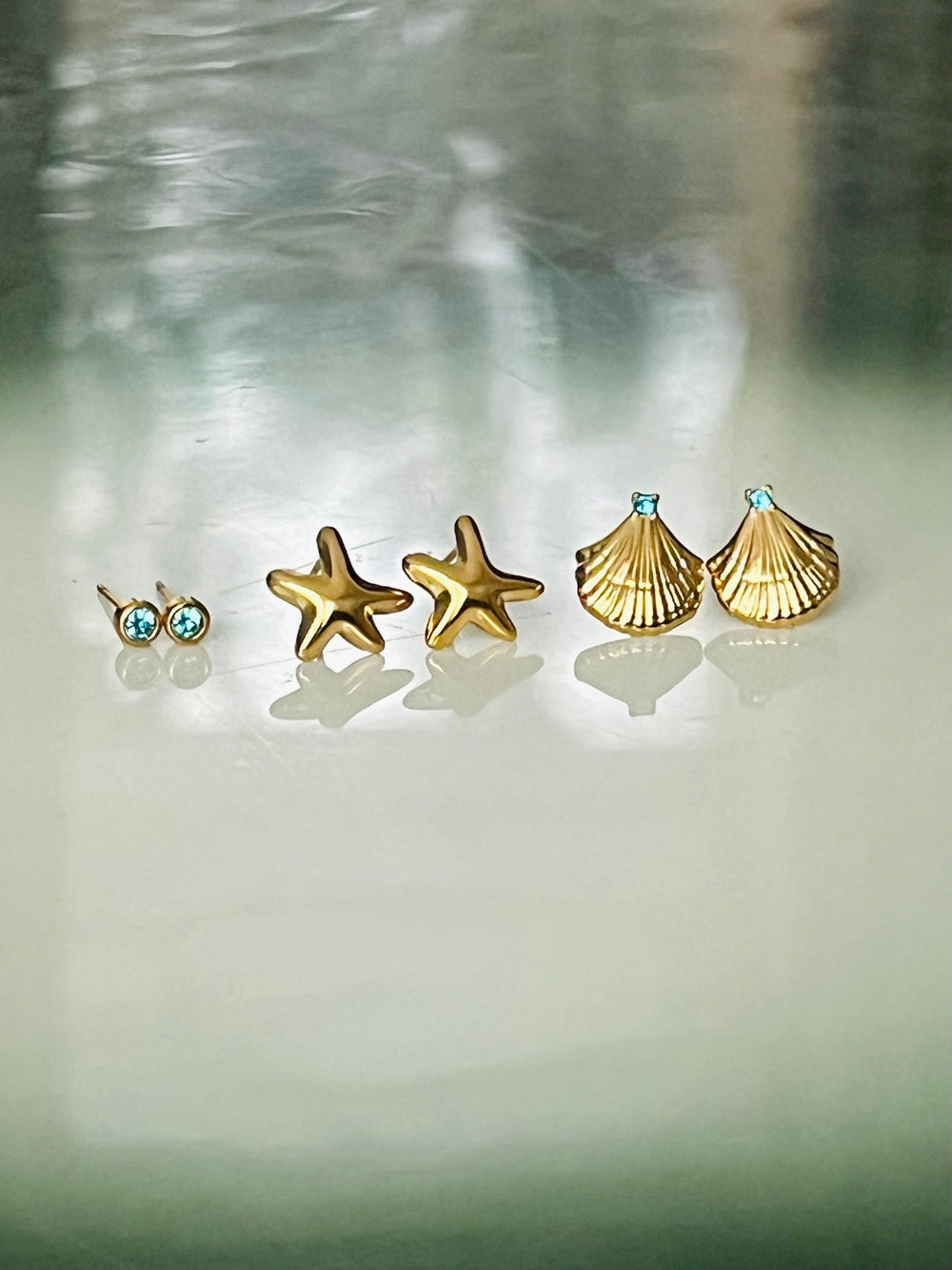 Frøken Dianas salonger øredobber Øredobber Sett med tre - gull