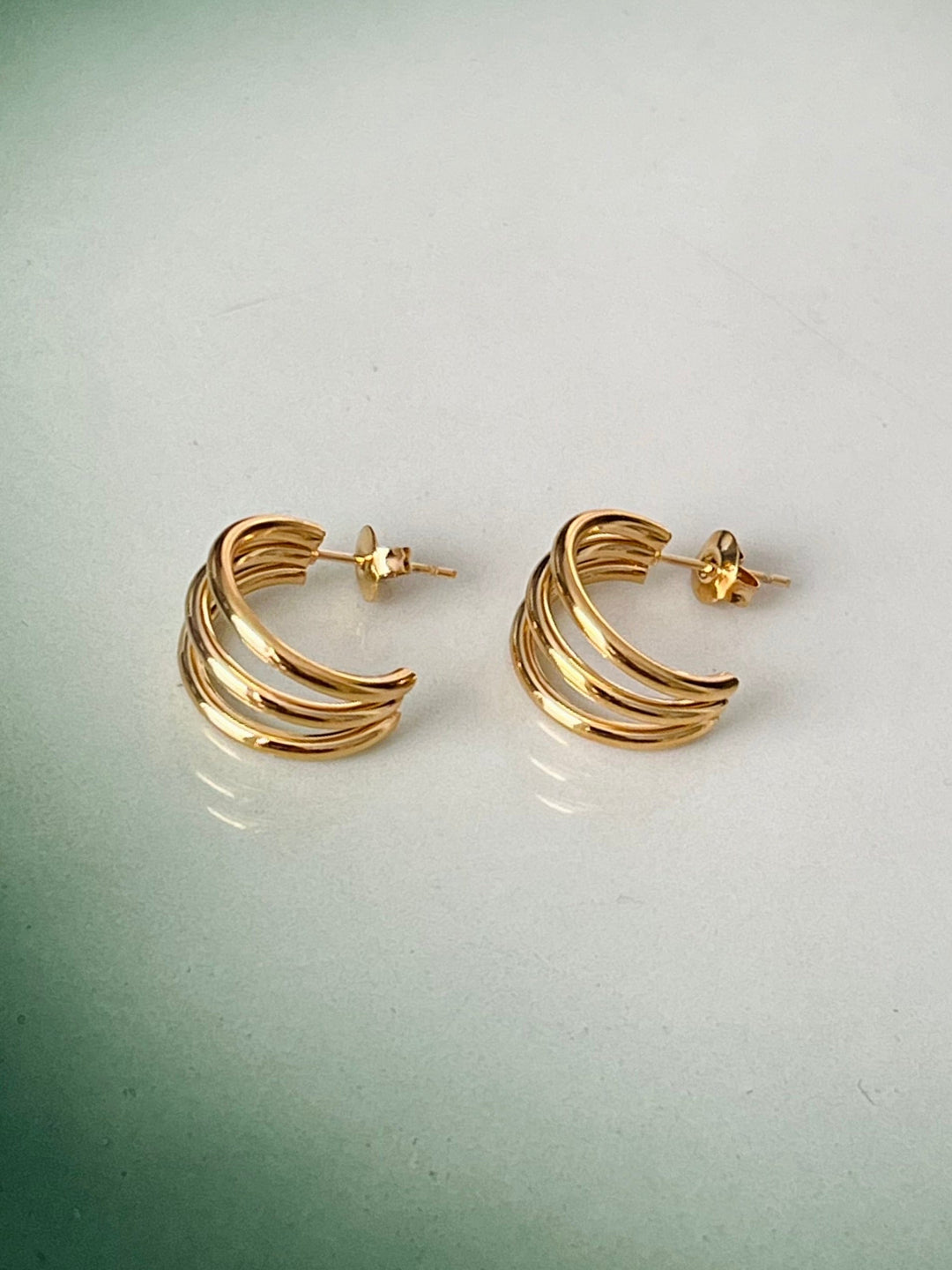 Frøken Dianas salonger øredobber Øredobber Trippel hoops - gull