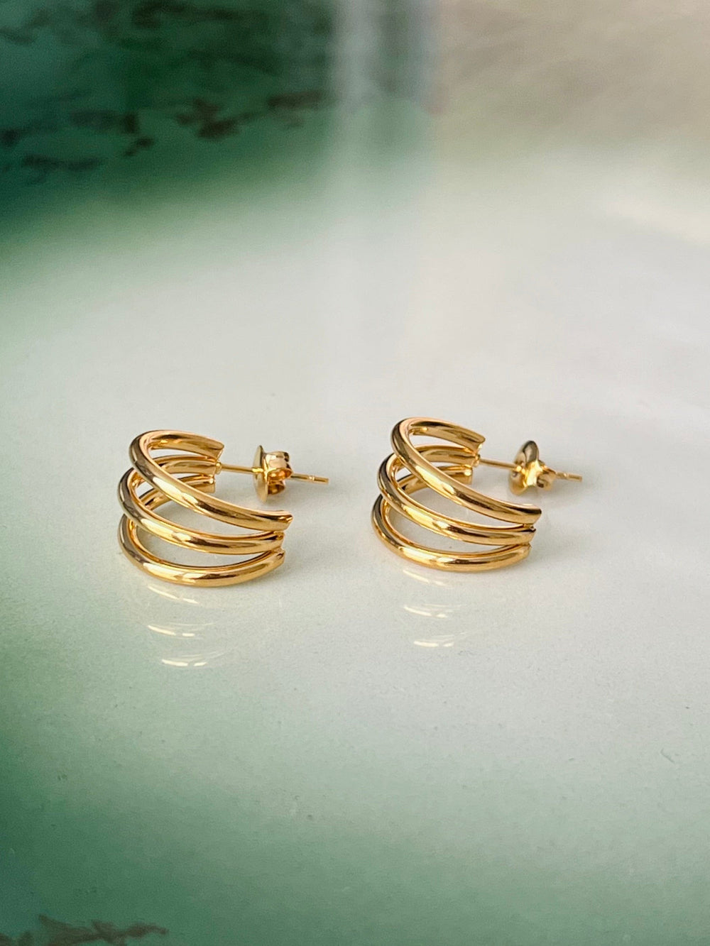 Frøken Dianas salonger øredobber Øredobber Trippel hoops - gull