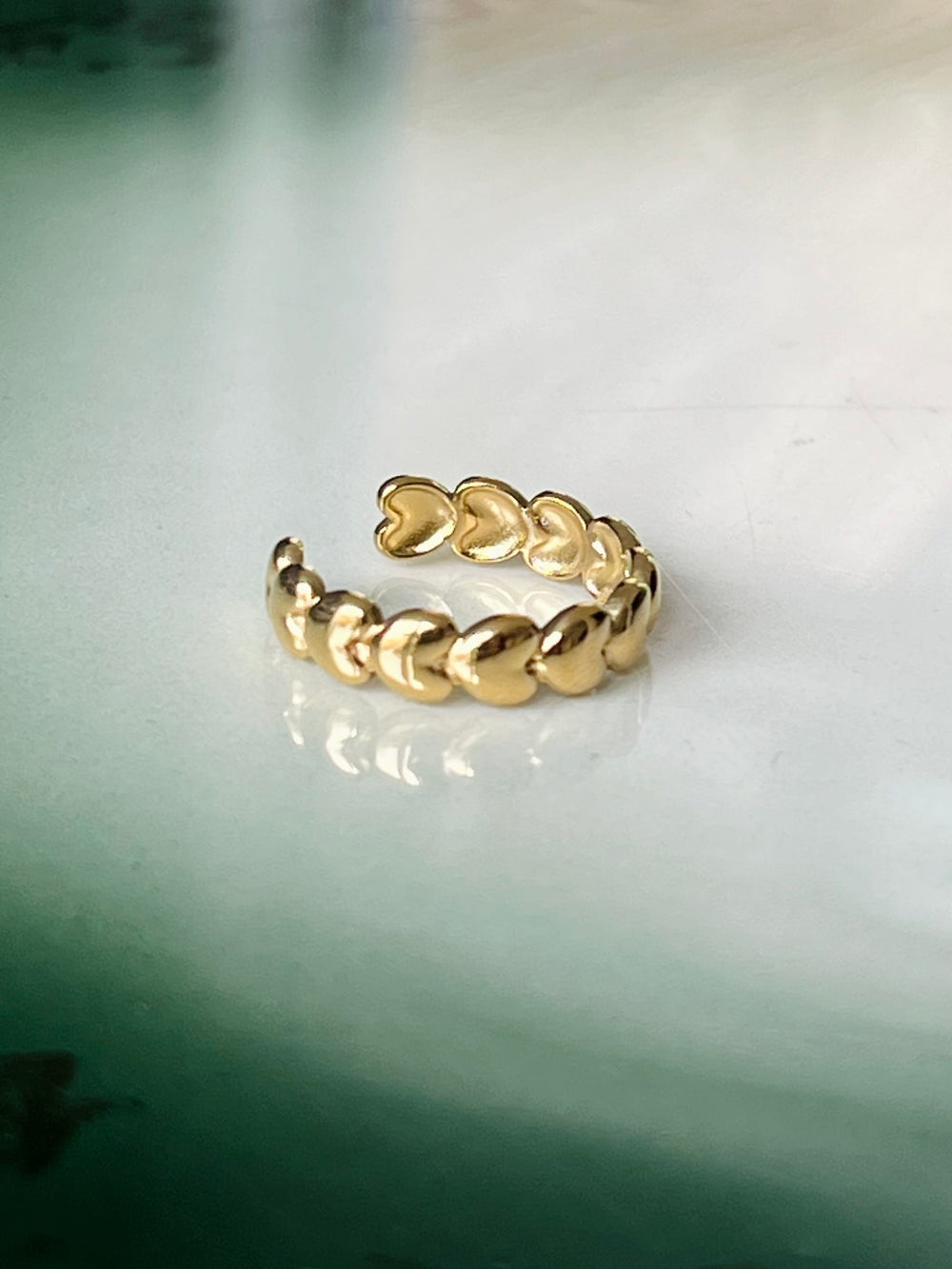 Frøken Dianas salonger ringer Ring gylne hjerter