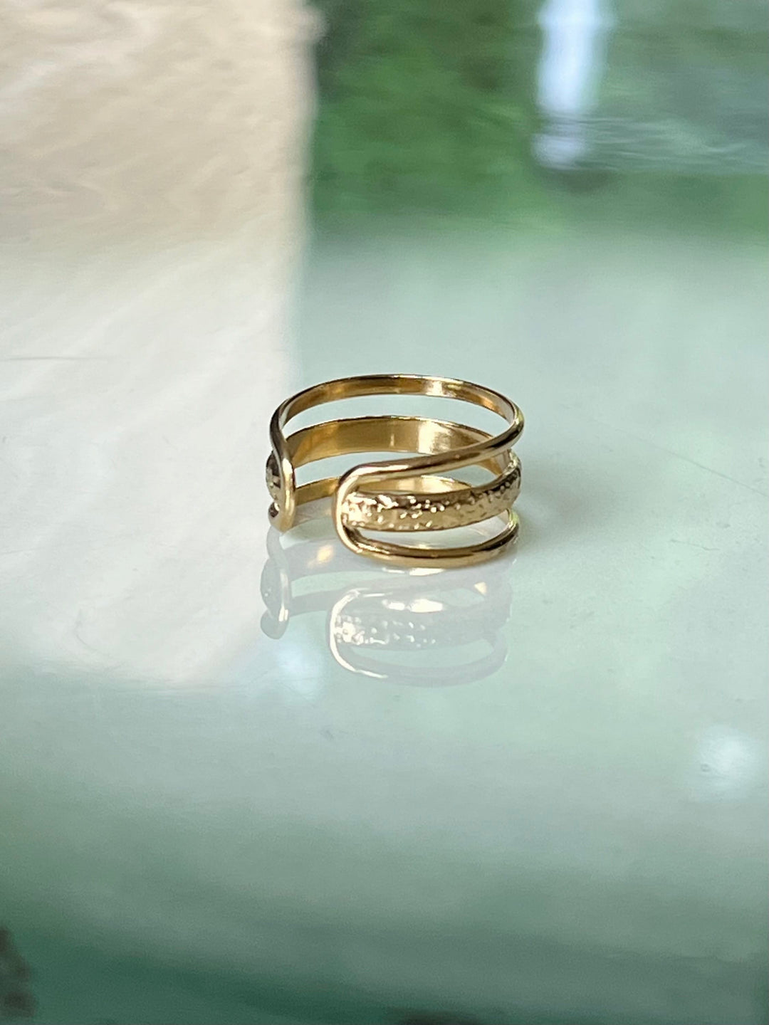 Frøken Dianas salonger ringer Ring gylne lag