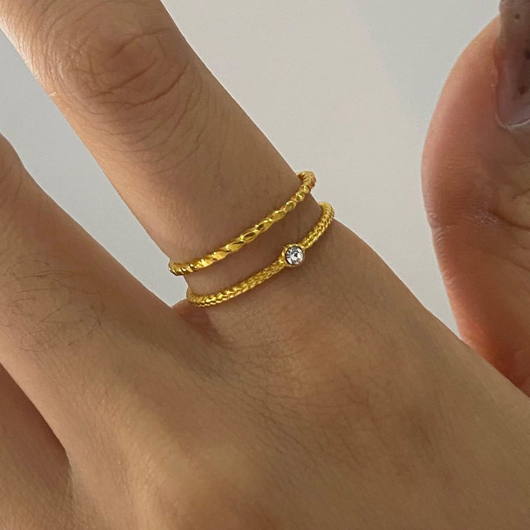 Frøken Dianas salonger ringer Ring sjøskatter