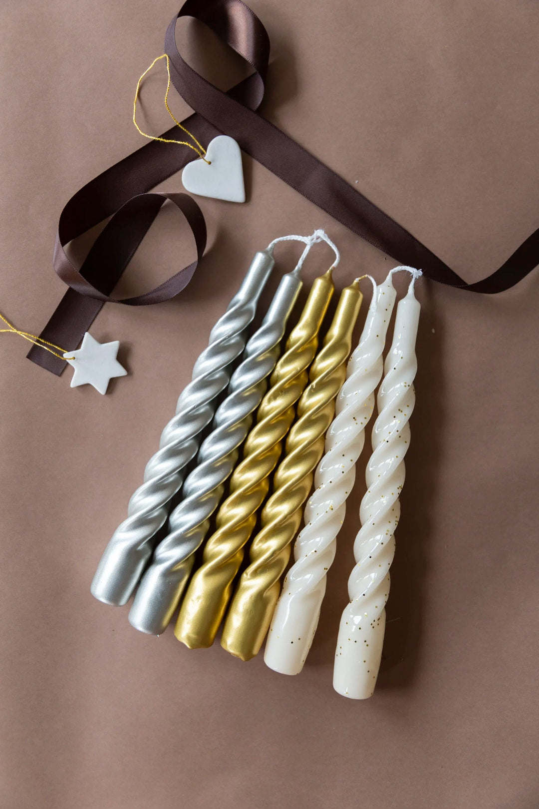 Kunstindustrien stearinlys Lys twisted glitter - creme/gold dust