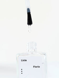 Liciaflorio Neglelakk Neglelakk base coat - Fleur de Sel