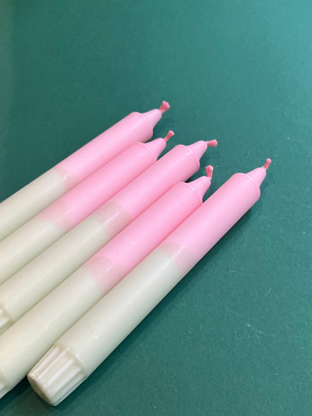 Mila Noire stearinlys Stearinlys - dus grønn og rosa