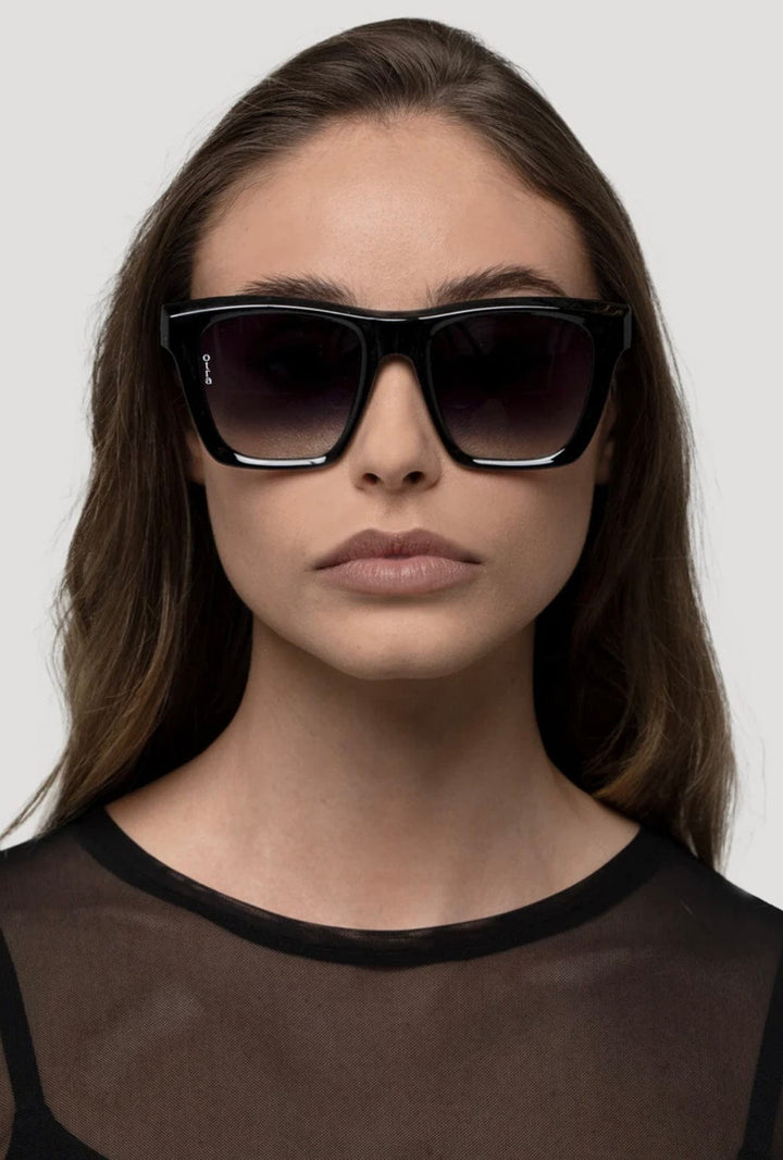 Otra Eyewear solbriller Solbriller Aspen - svart