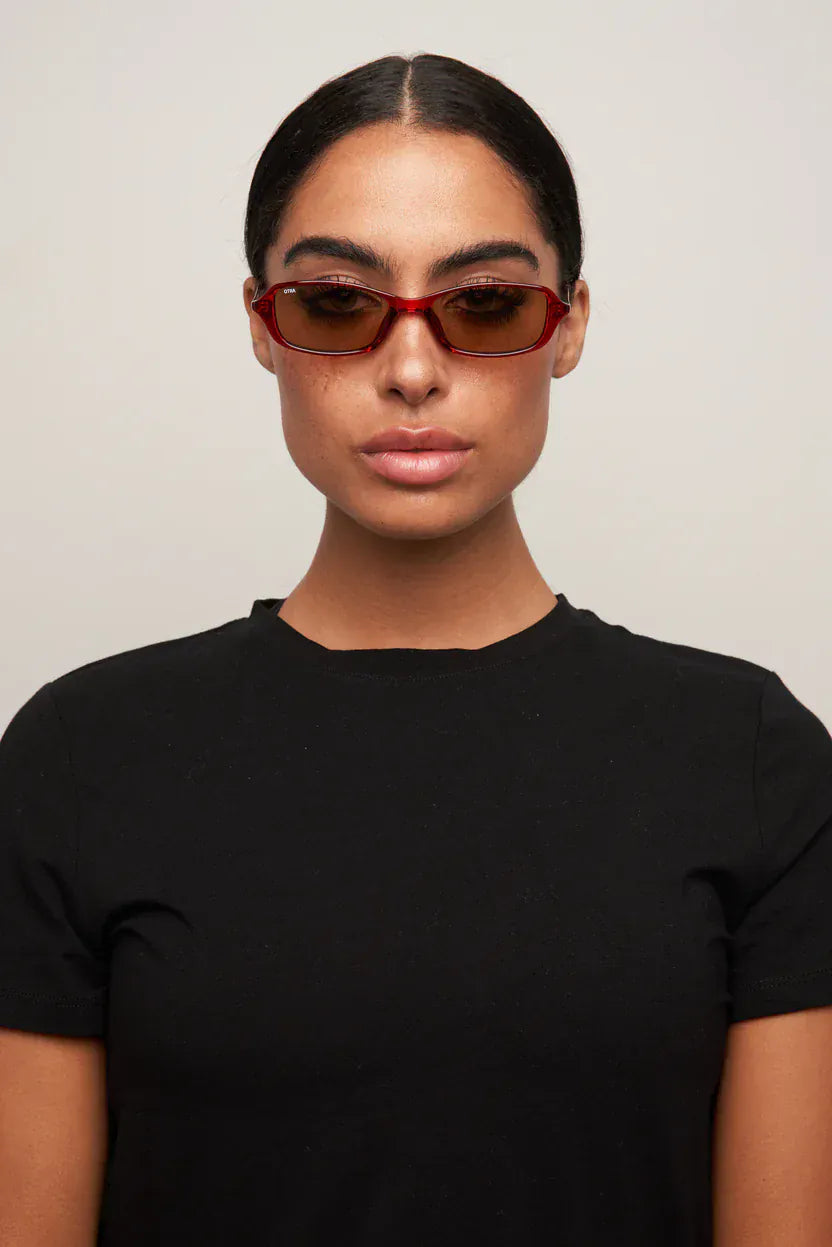 Otra Eyewear solbriller Solbriller Caysee - Cherry brown