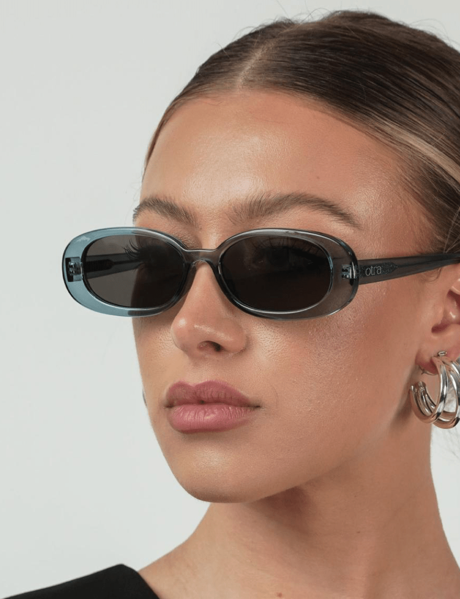 Otra Eyewear solbriller Solbriller Gina - Skiferblå