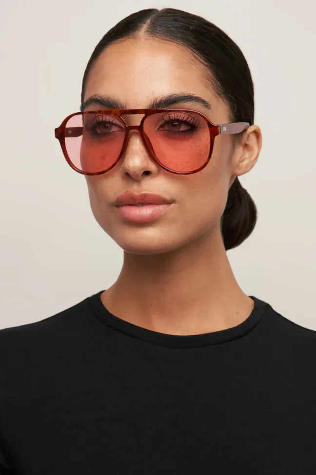 Otra Eyewear solbriller Solbriller Stevie - Orange tortoise