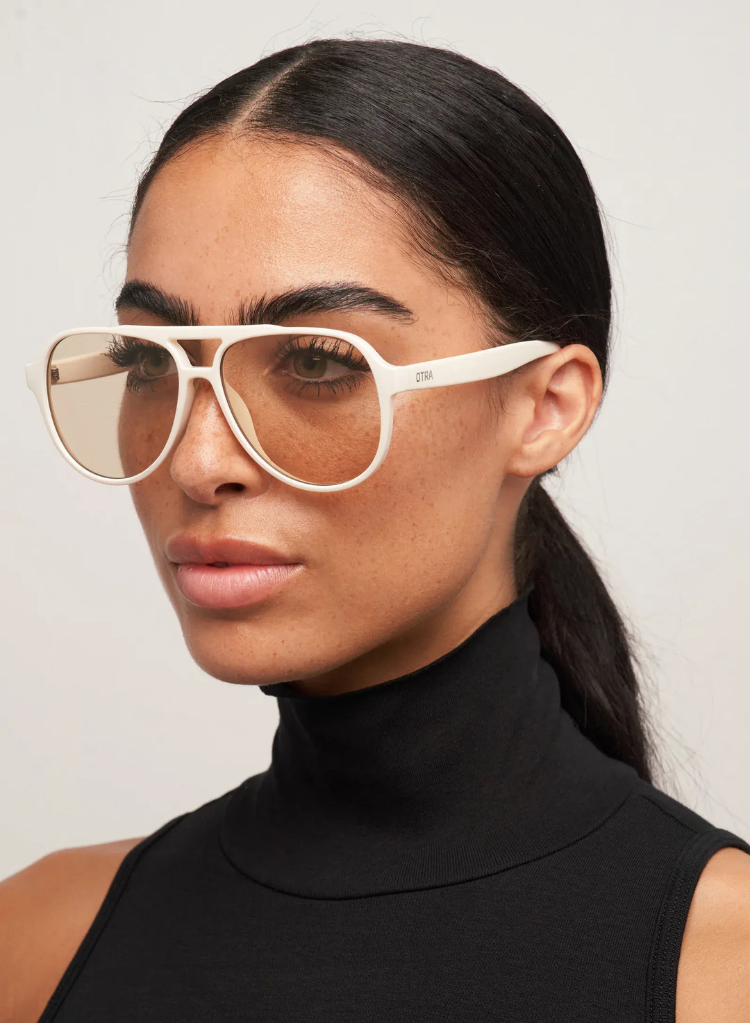 Otra Eyewear solbriller Solbriller Stevie - Vanilla/Brown
