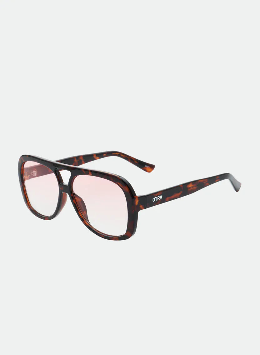 Otra Eyewear solbriller Solbriller Yara - Tortoise/Pink fade
