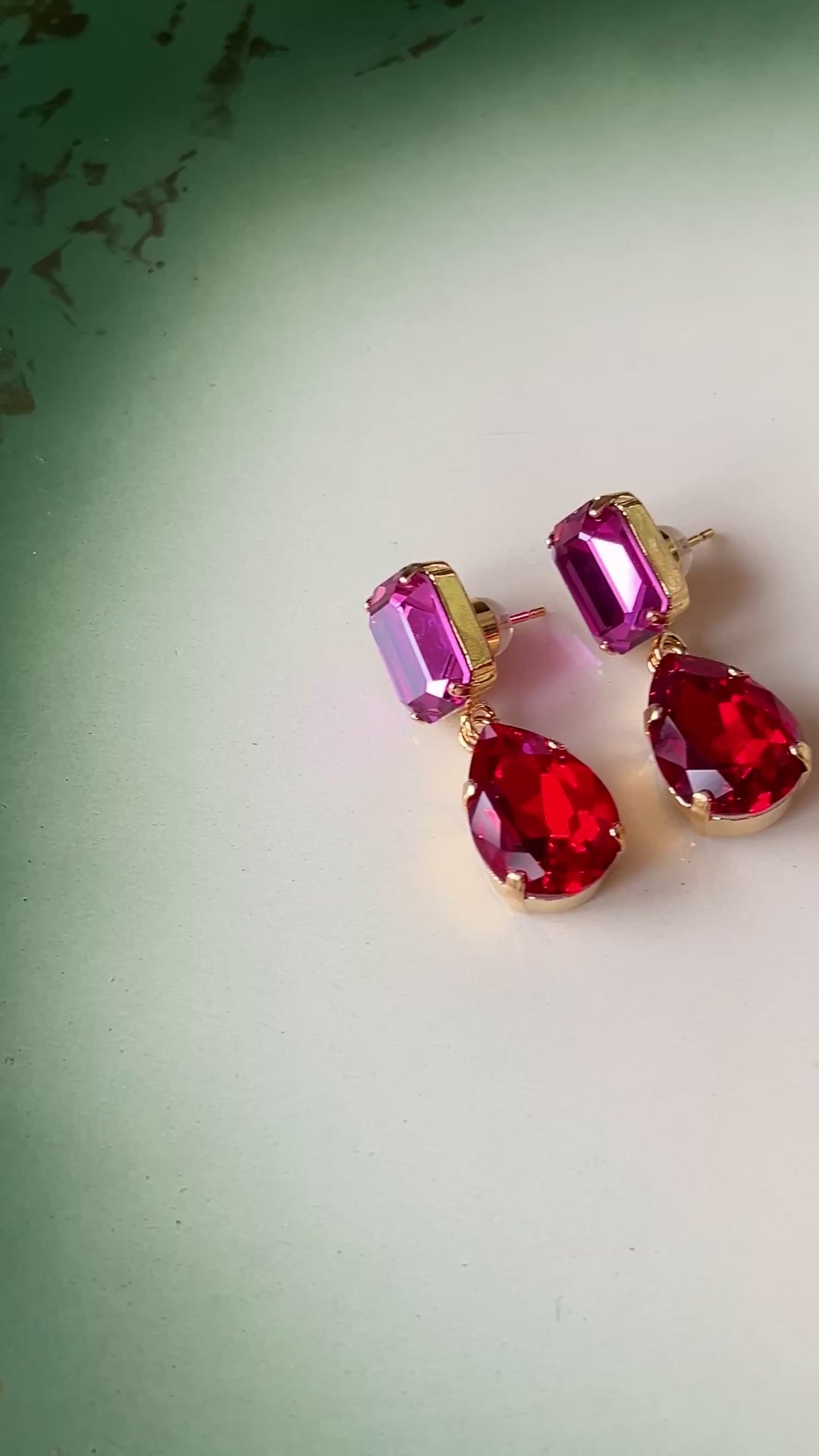 Lydia earrings - dark rose/light siam