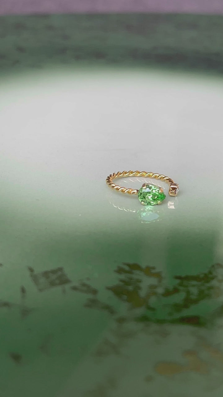 Nani ring - peridot