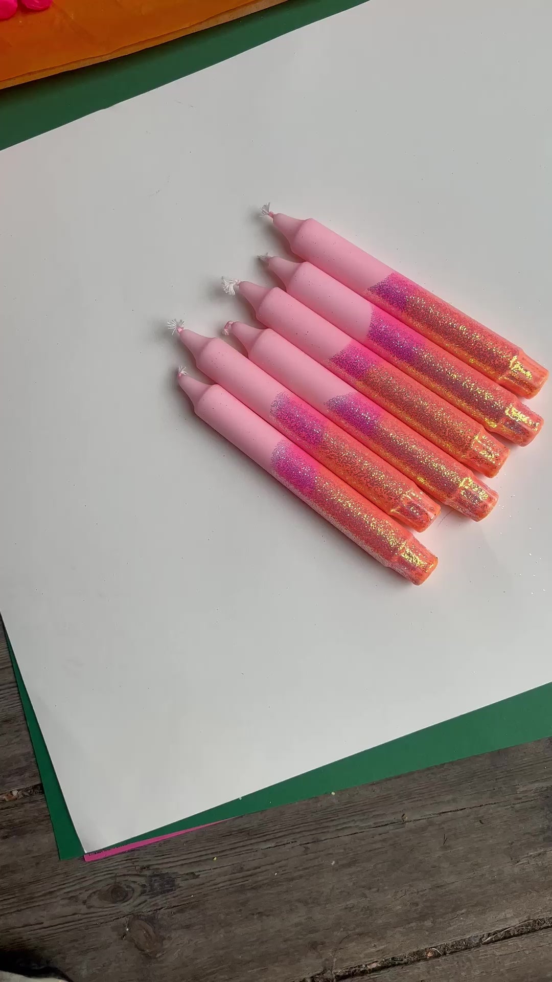 Stearinlys - fersken glitter/rosa