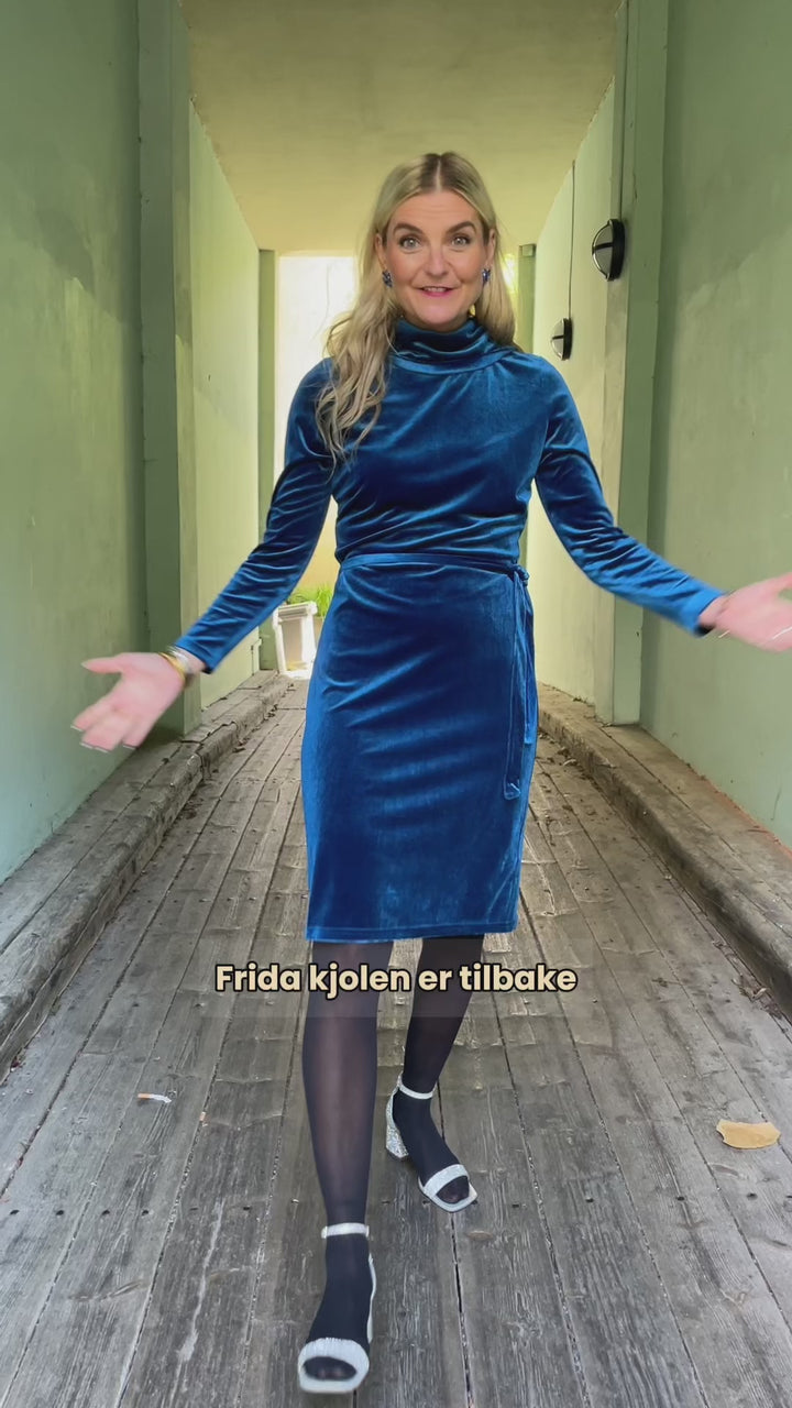 Frida dress velvet - royal blue