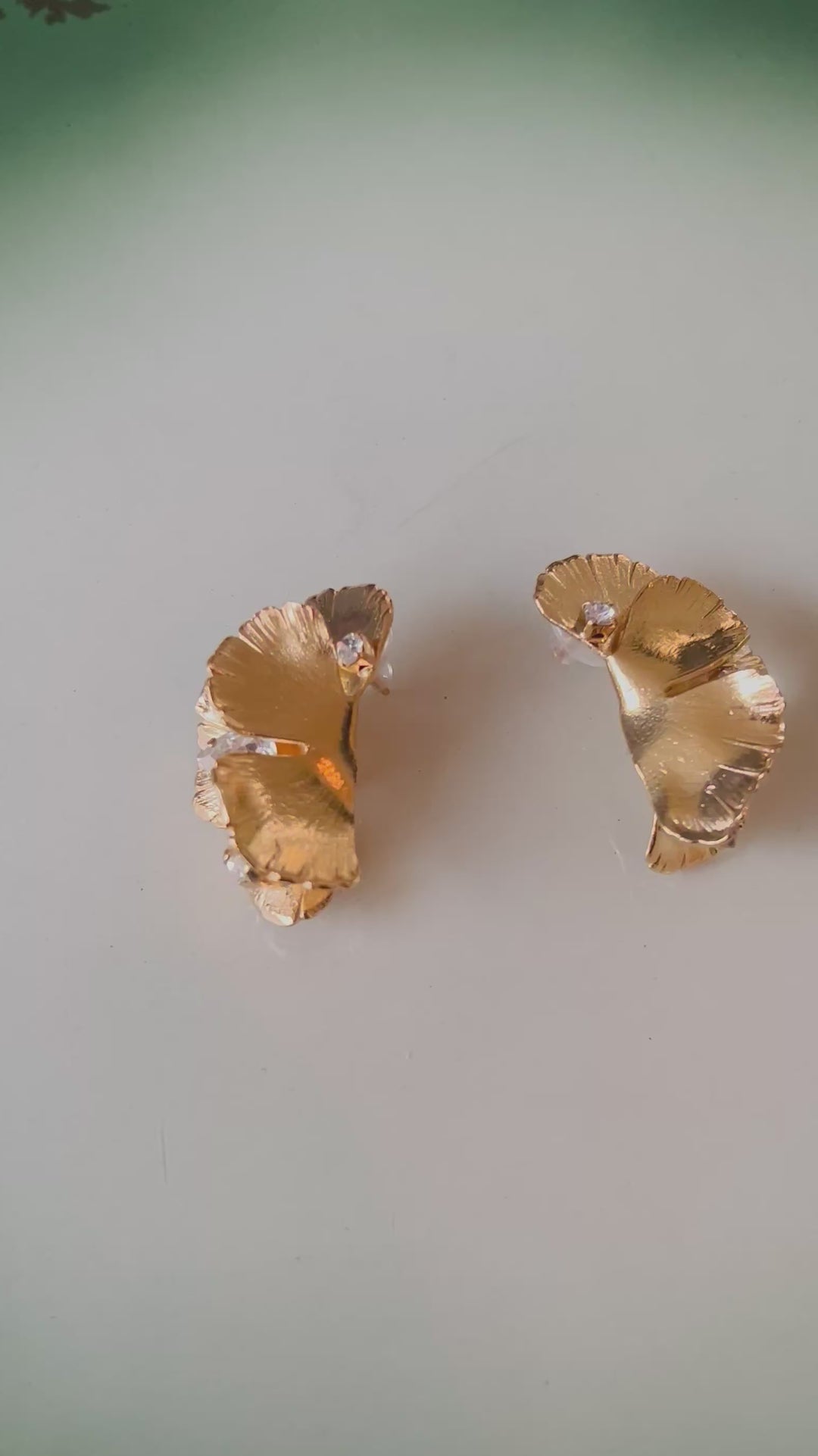 Malva Gold earrings