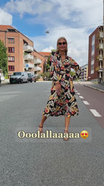 Last inn og spill av video i Gallerivisningen, Olive midi kjole - marmora
