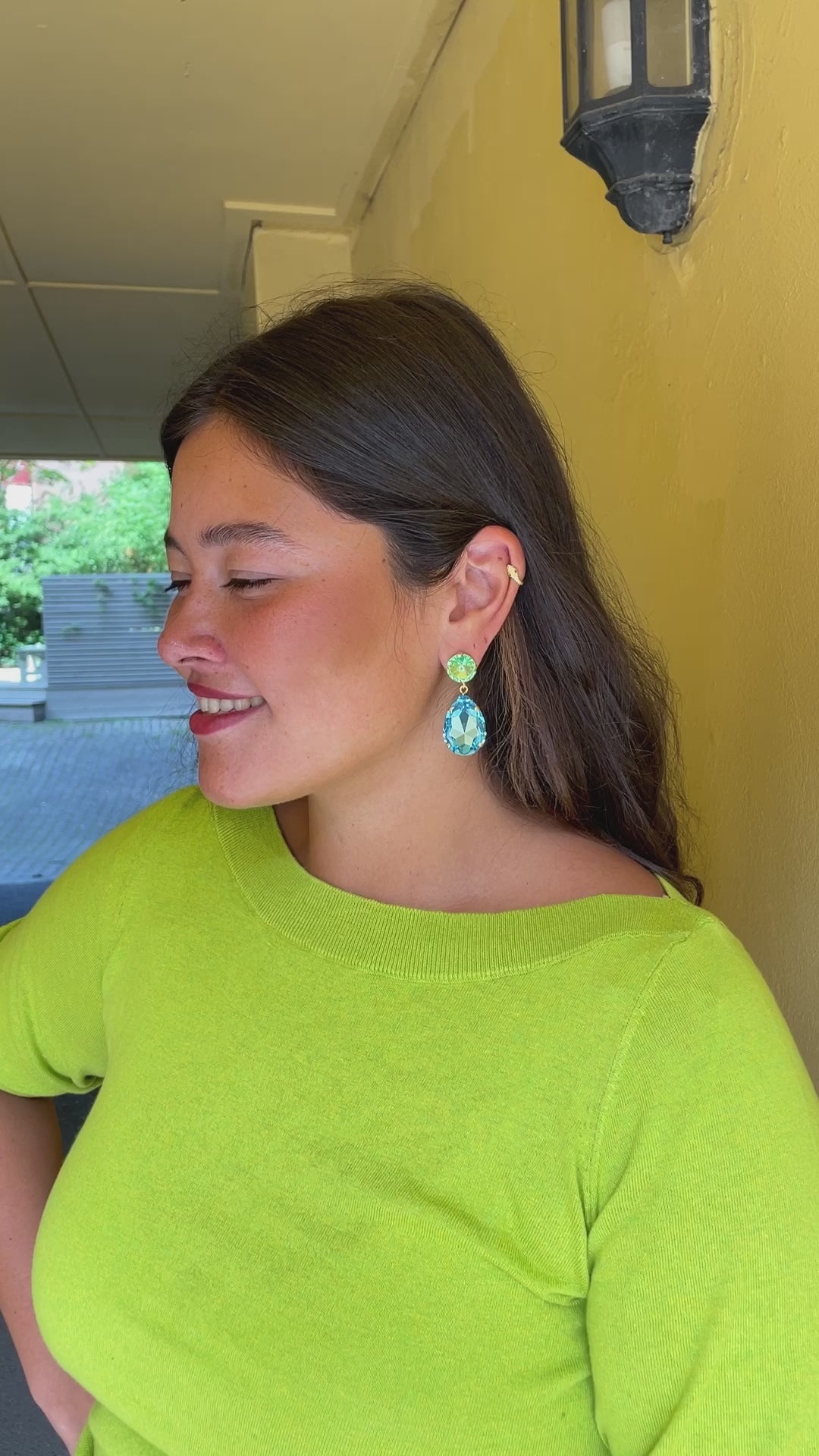 Perfect drop earrings - peridot/aquamarine