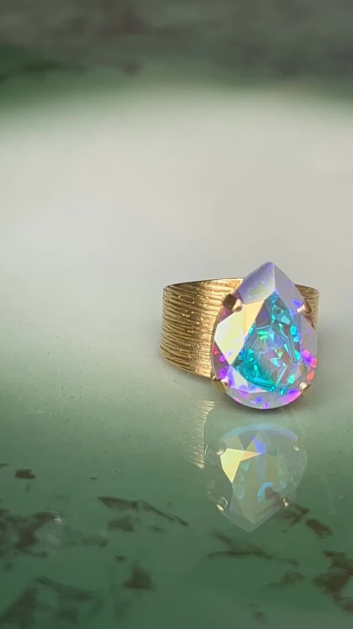 Classic drop ring - aurora boreale