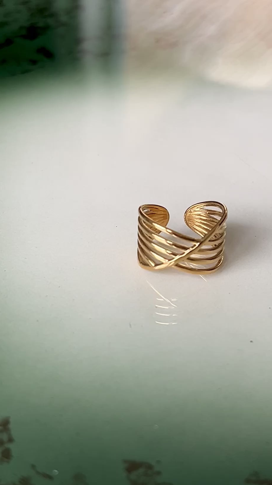 Ring gulltvist