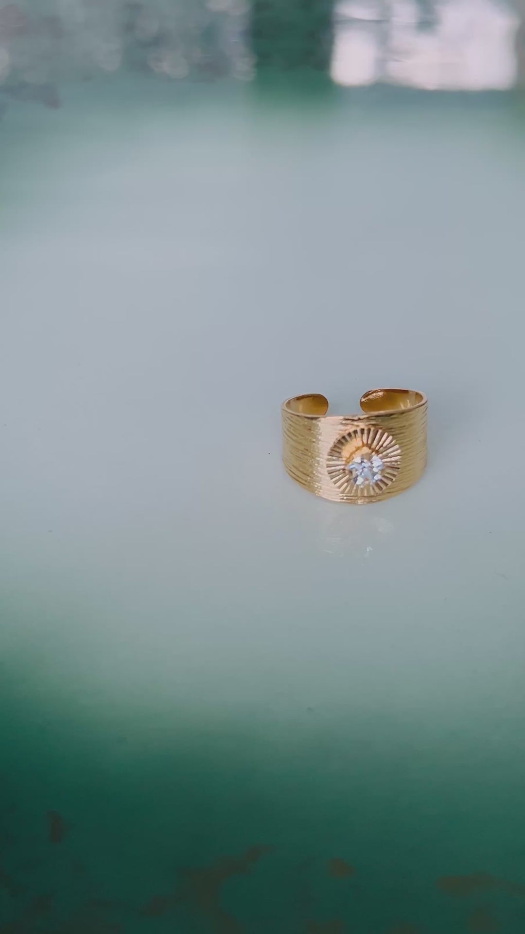 Odessa ring - crystal