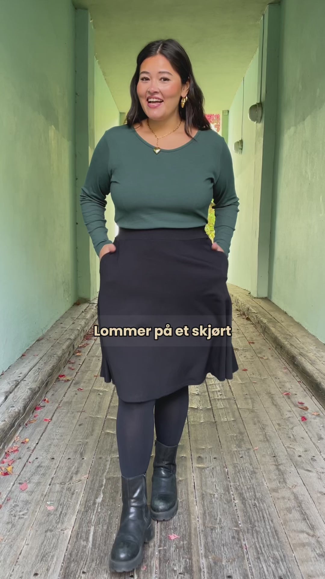 Serena Milano Crepe skjørt - svart