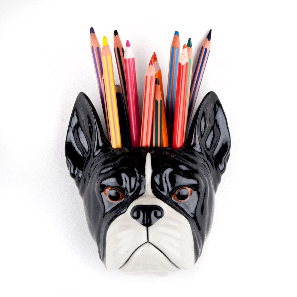 Quail Ceramics interiør Liten veggvase - fransk bulldog