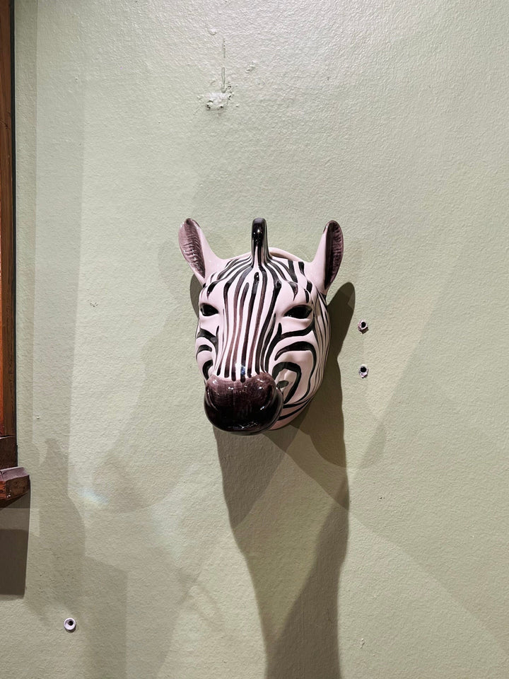 Quail Ceramics interiør Stor veggvase - Sebra