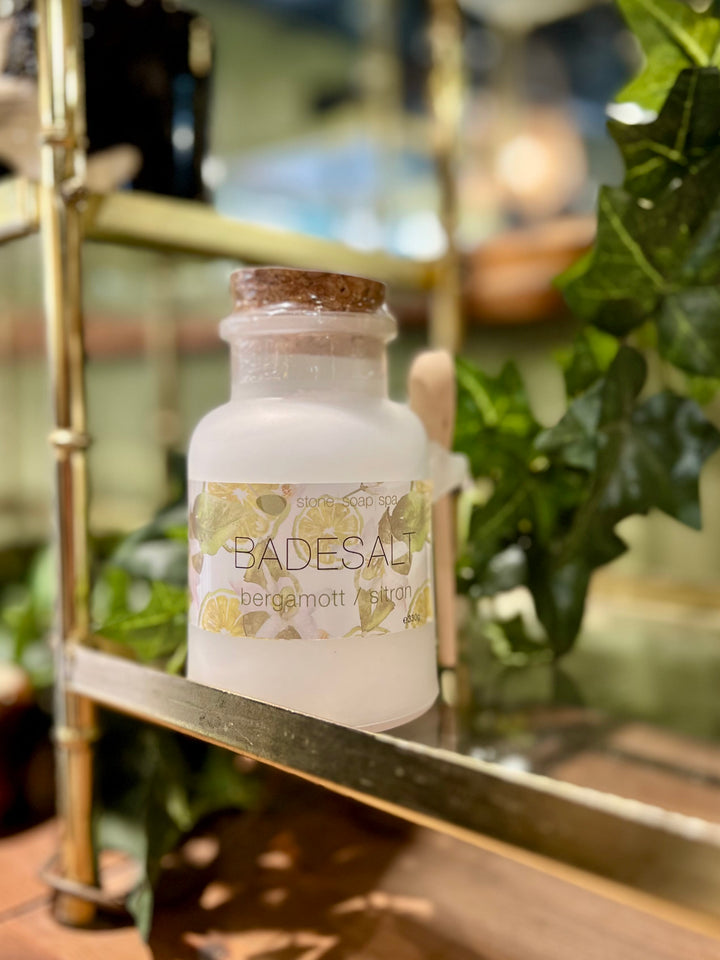 Stone Soap Spa Velvære Badesalt - Bergamott/Sitron