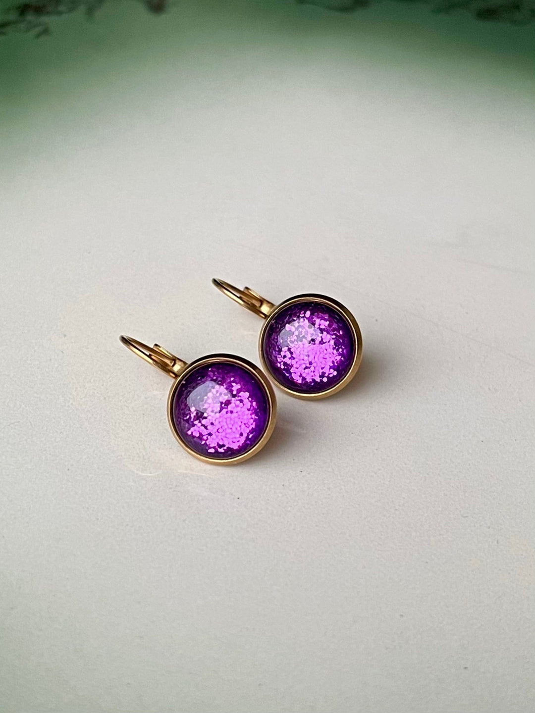 Urban Hippies øredobber Øredobber dots - Violet glitter