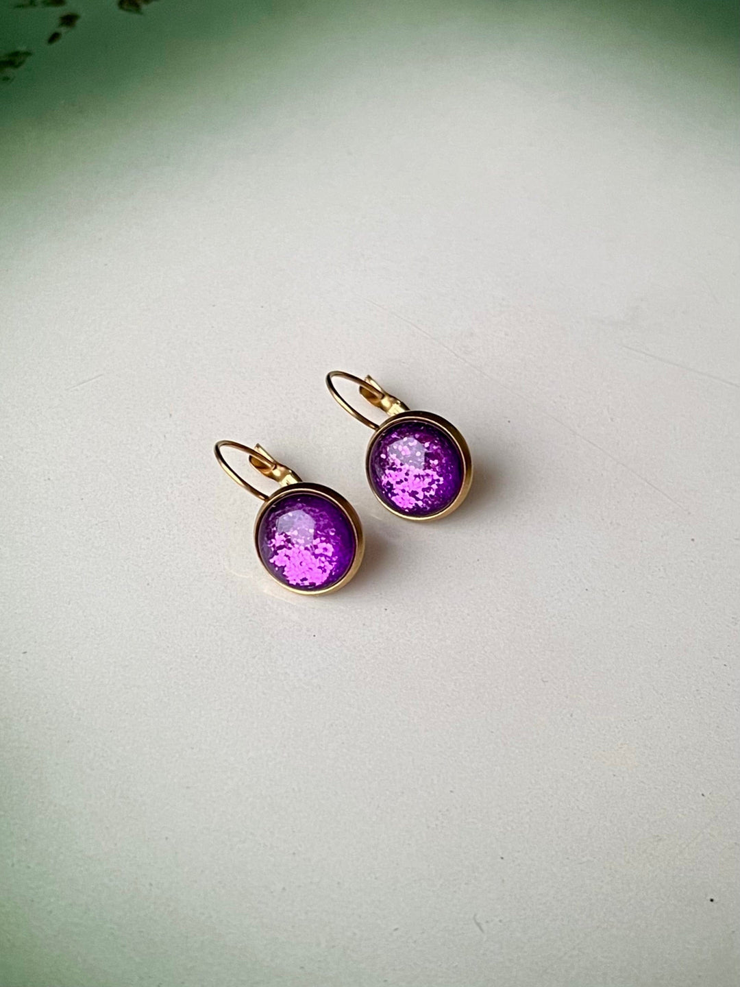 Urban Hippies øredobber Øredobber dots - Violet glitter