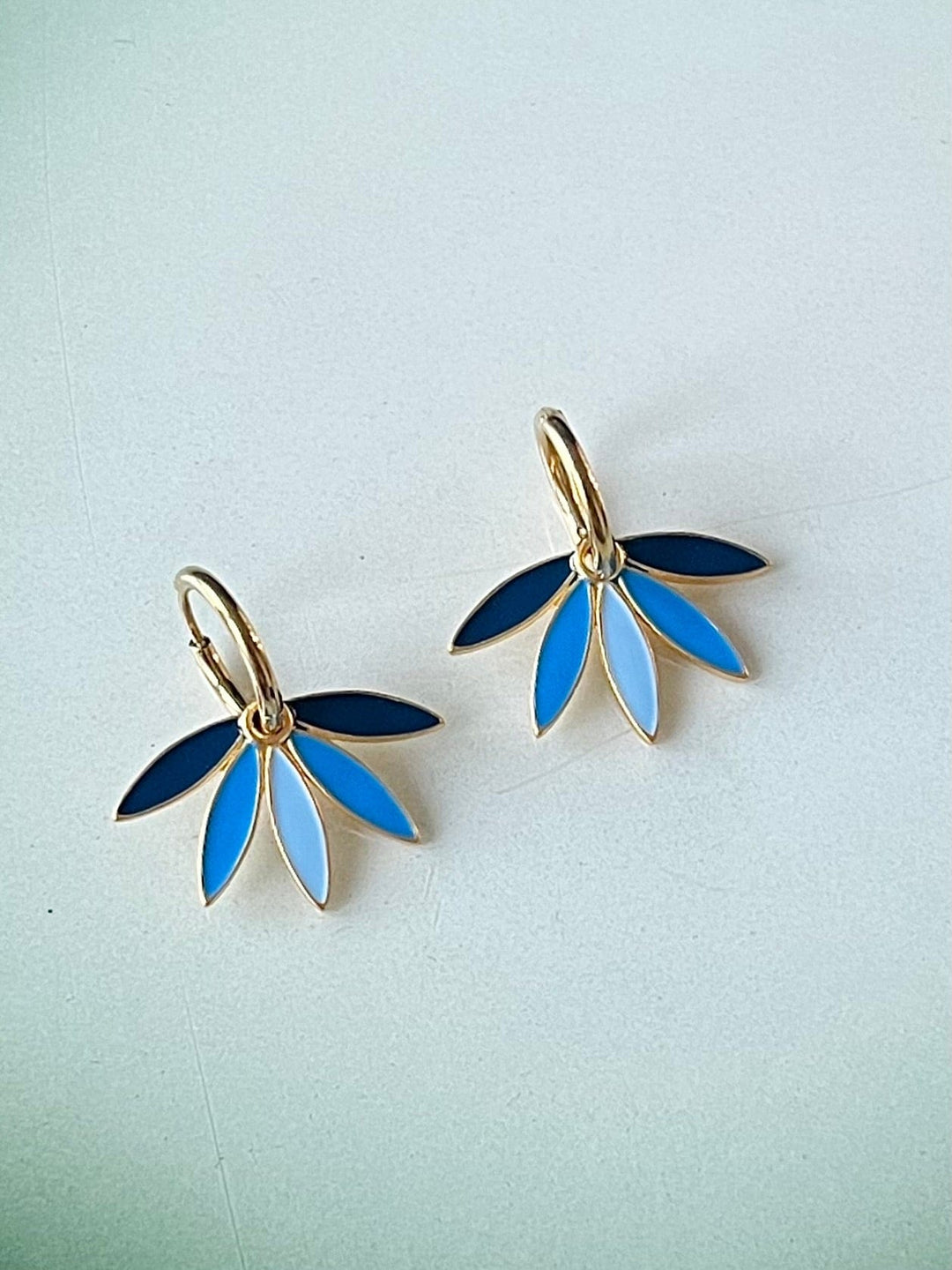 Urban Hippies øredobber Øredobber Gemma - blå