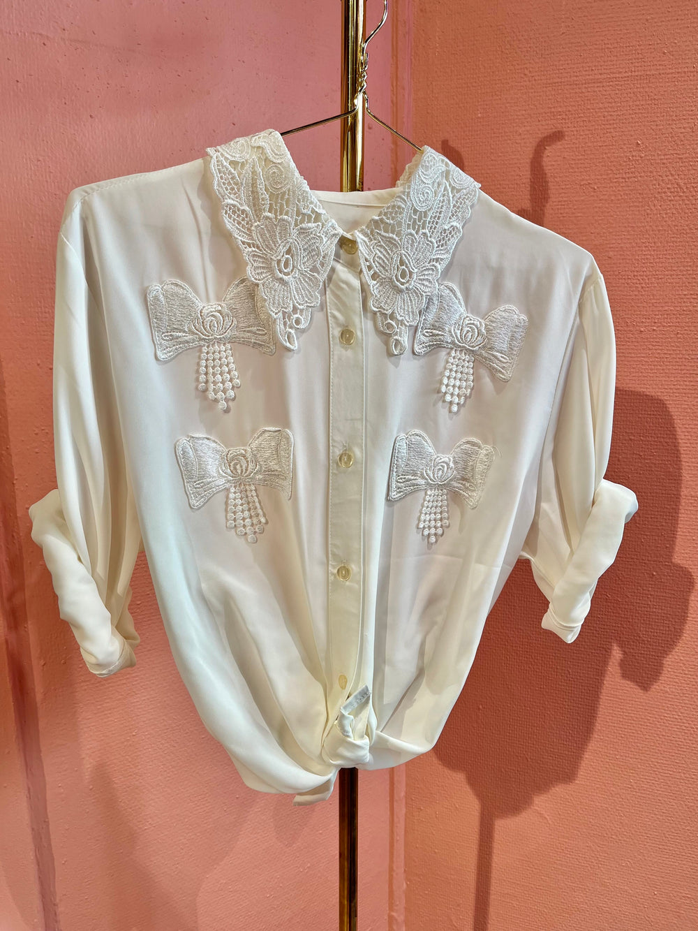 Vintage Vintage bluser M Vintagebluse - 451 Sløyfedryss str M