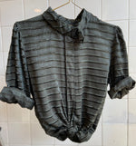 Last inn bildet i Galleri-visningsprogrammet, Vintage Vintage bluser S Vintagebluse - Grønn velour, str S
