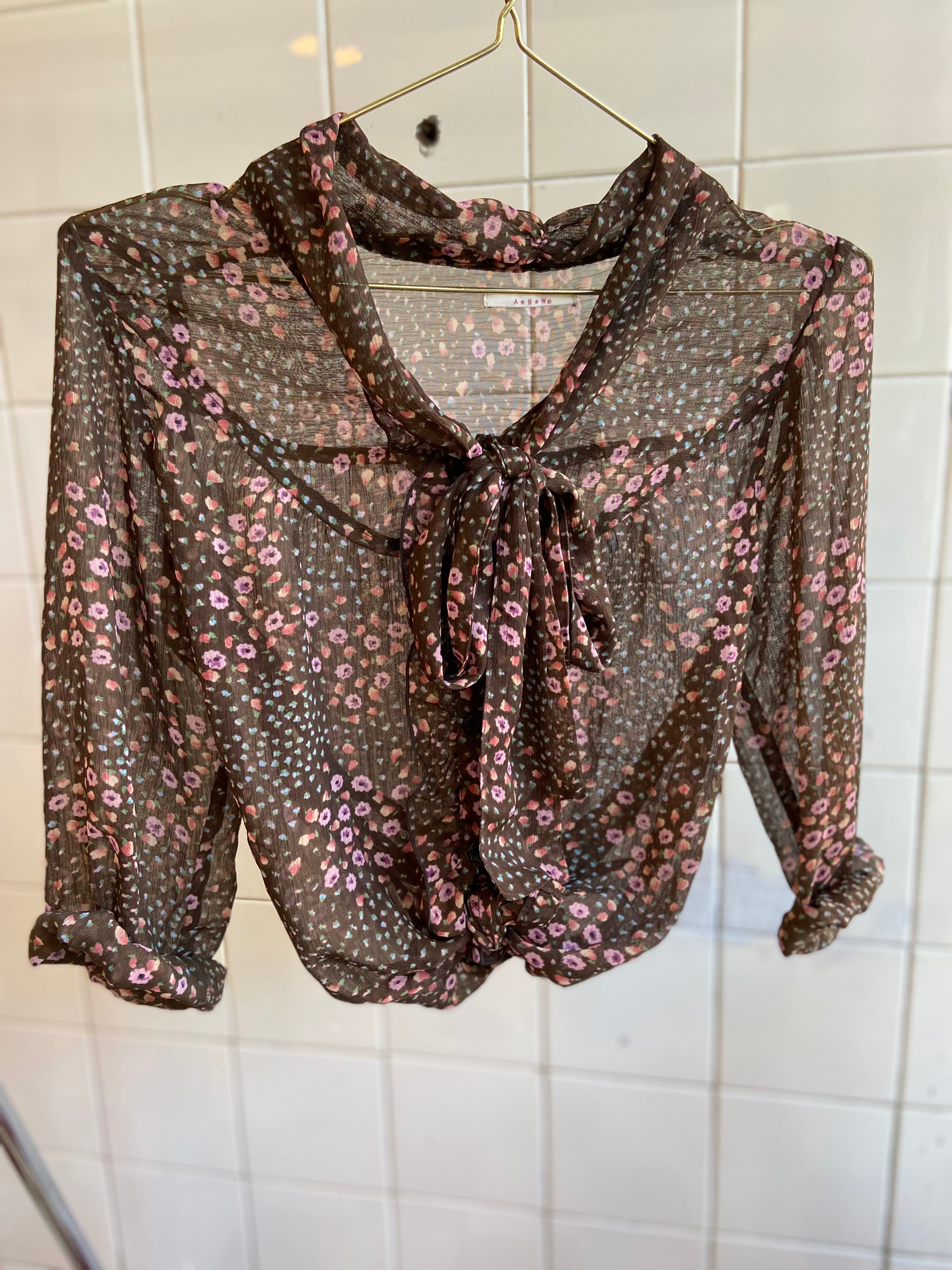 Vintage Vintage bluser S Vintagebluse - Rysjete blomstereng, str S