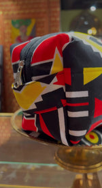 Last inn og spill av video i Gallerivisningen, Toalettmappe liten - black graphic
