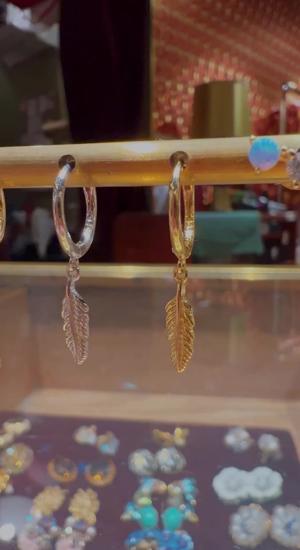 Feather hoop - gold