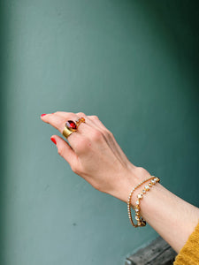 Caroline Svedbom armbånd Calanthe bracelet - white combo