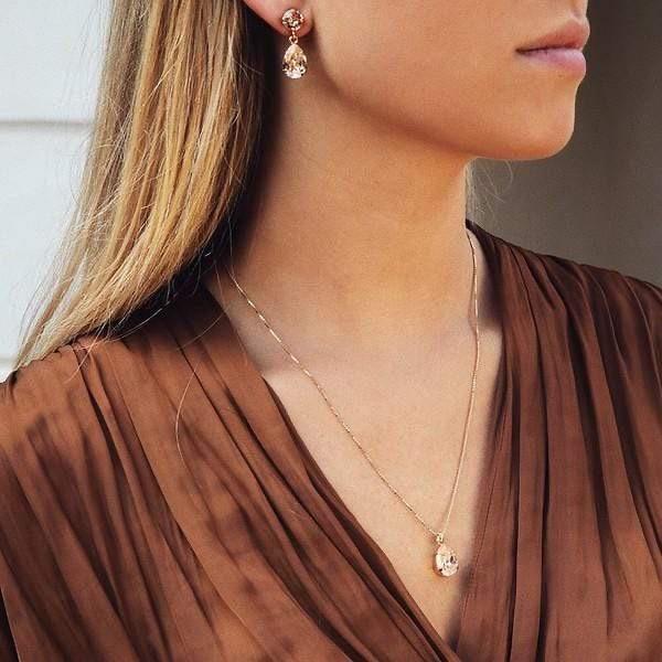 Caroline Svedbom halskjeder Mini drop necklace - chrysolite